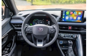 TOYOTA YARIS CROSS NEW